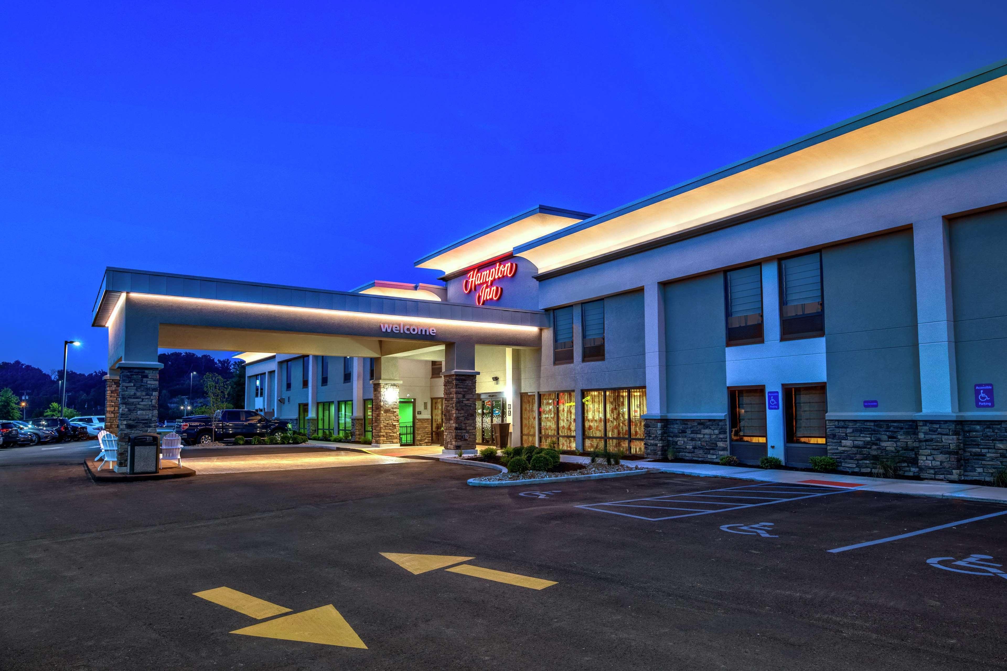 Hampton Inn Ешленд Екстер'єр фото