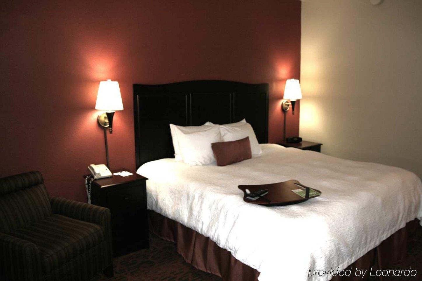 Hampton Inn Ешленд Номер фото