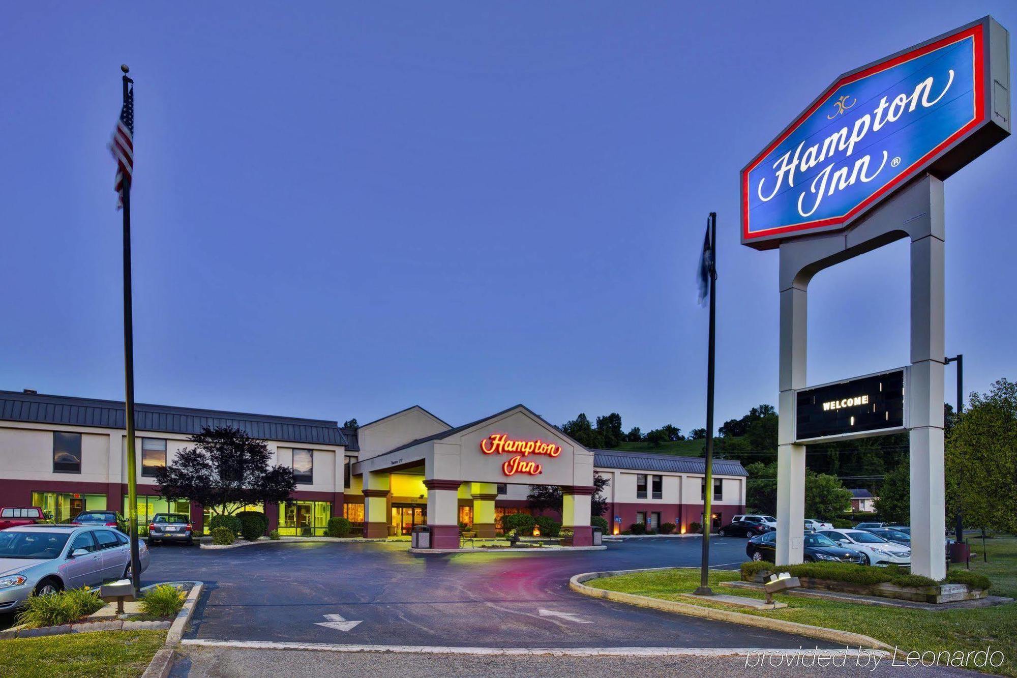 Hampton Inn Ешленд Екстер'єр фото