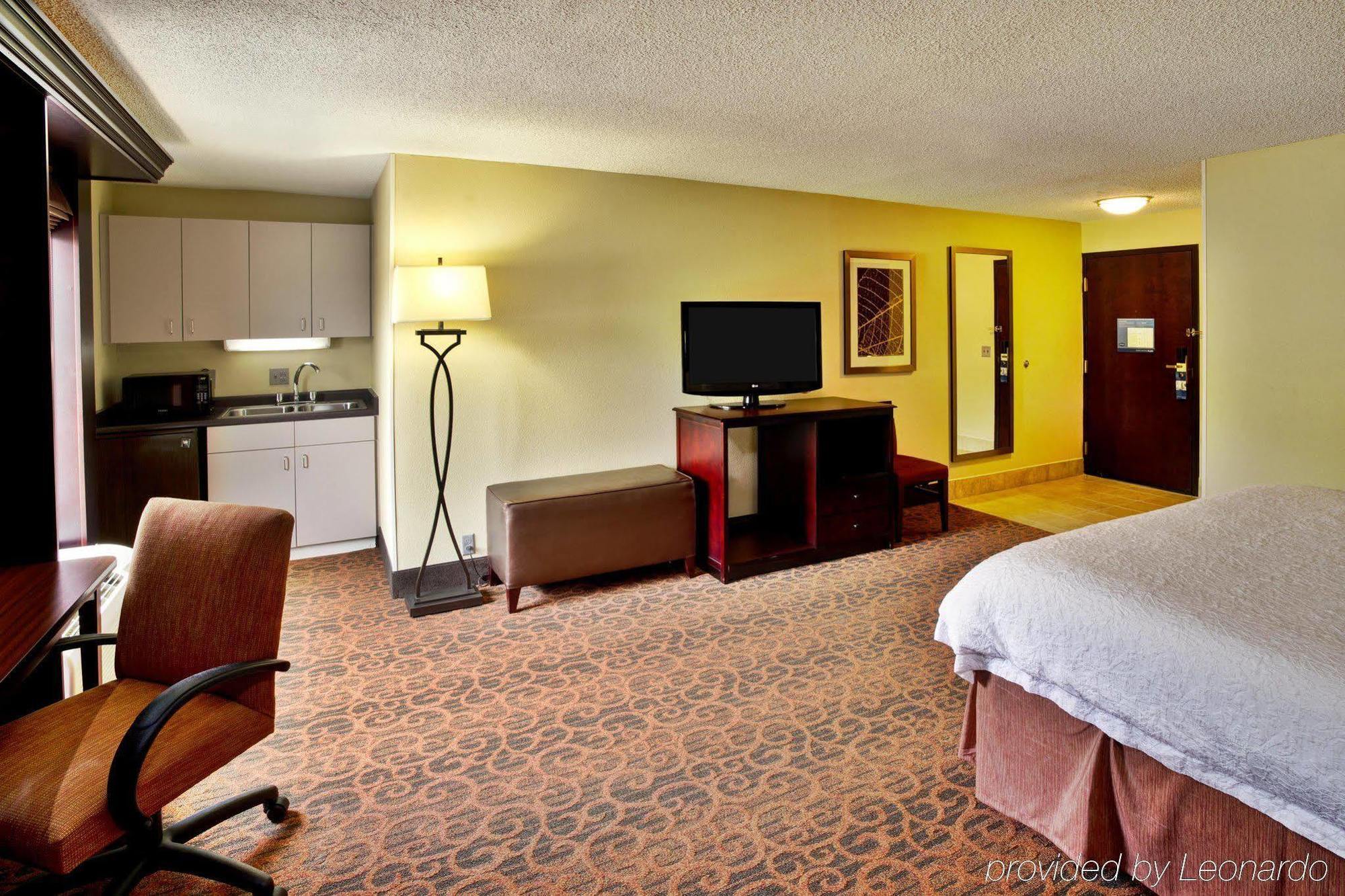 Hampton Inn Ешленд Екстер'єр фото